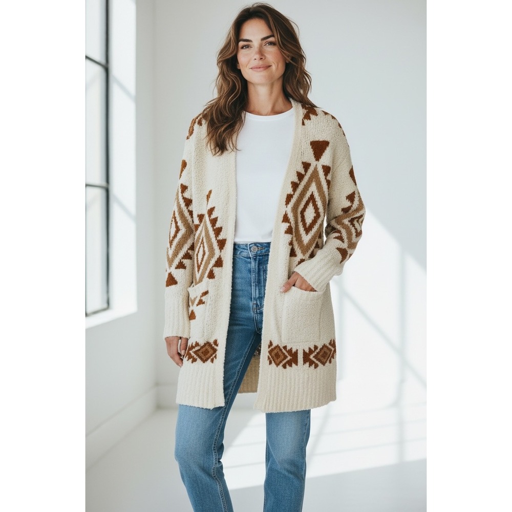 Warm & Cozy Lifestyle Womens Cream Brown Geometric Aztec Cardigan Sweater Size S